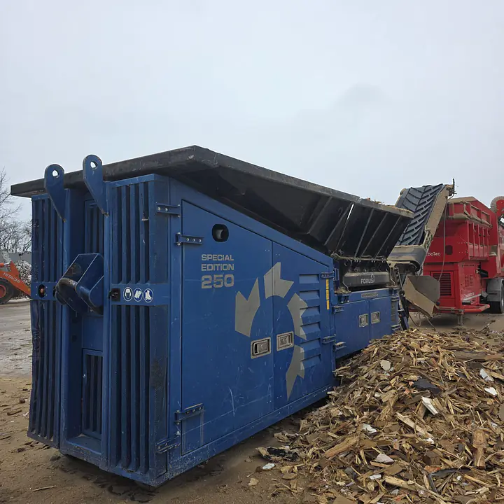 FORUS SE 250 - 718 HookLift - Master