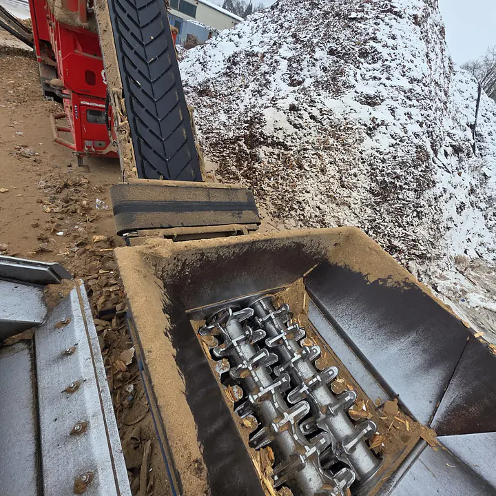 FORUS SE 250 - 718 HookLift - Master