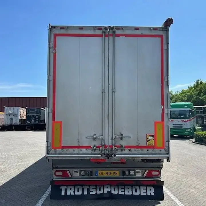 #536  -  KNAPEN TRAILER K200 - Master